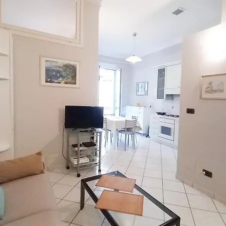 Mimosa 2 Κάννες